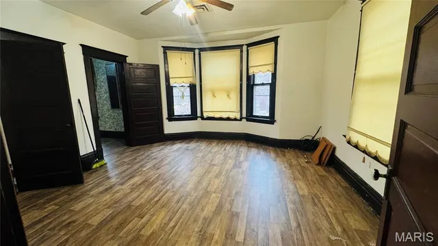 $130,000 | 2647 Carson Road, St. Louis, MO 63114