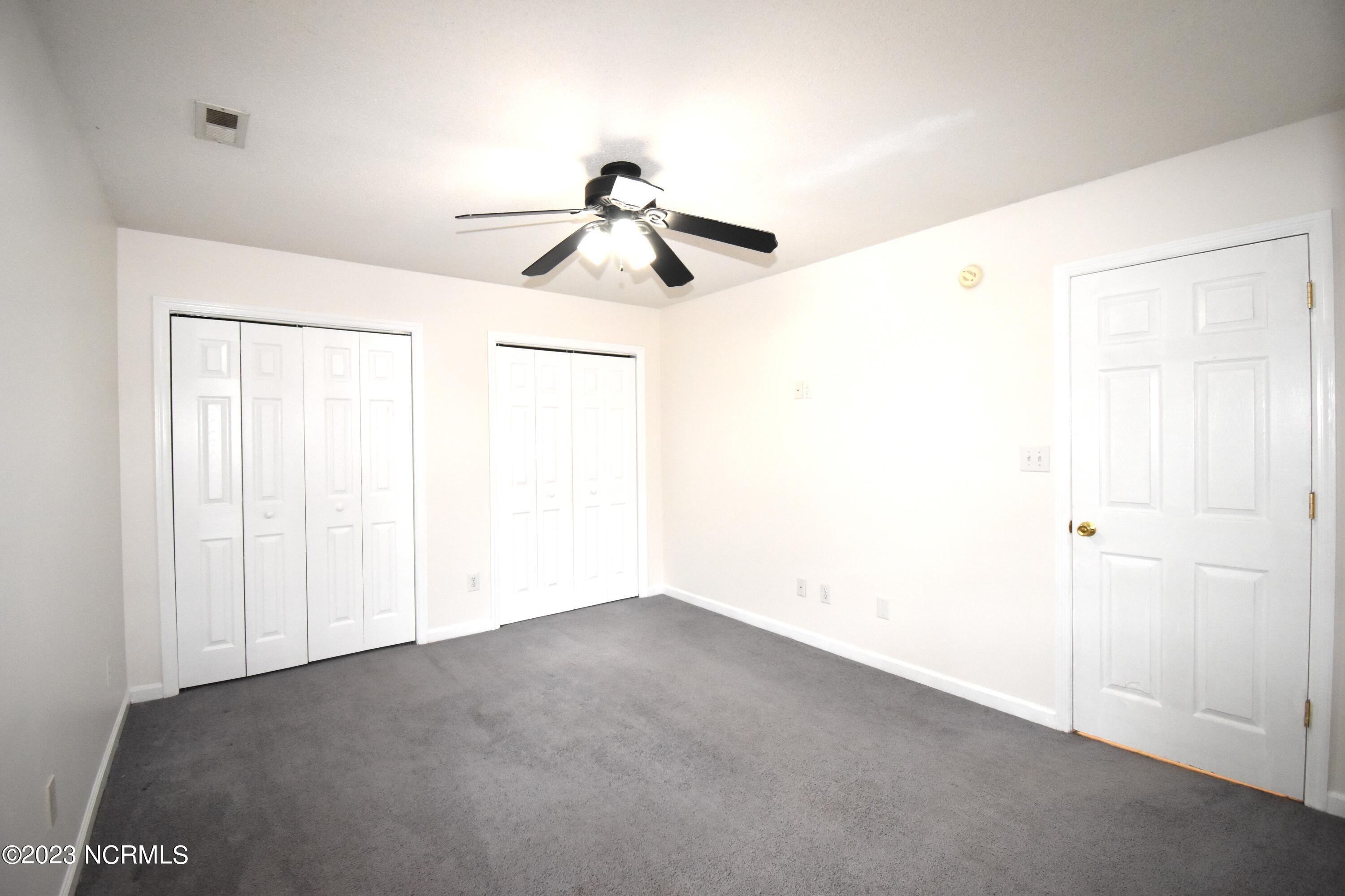 279 Parnell Road Hubert, NC 28539 - Photo 19 of 25 Main Suite