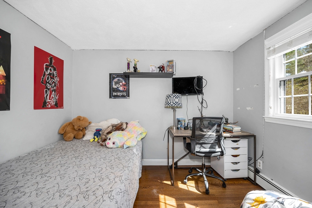 106 Grove Street Reading, MA 01867 - Photo 16 of 37