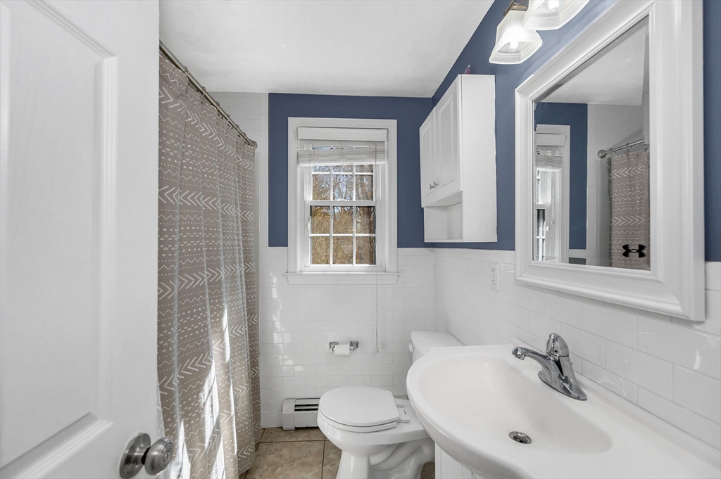 106 Grove Street Reading, MA 01867 - Photo 18 of 37