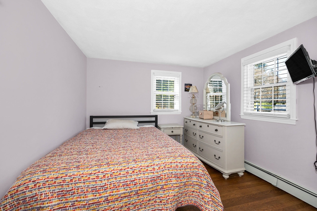 106 Grove Street Reading, MA 01867 - Photo 20 of 37