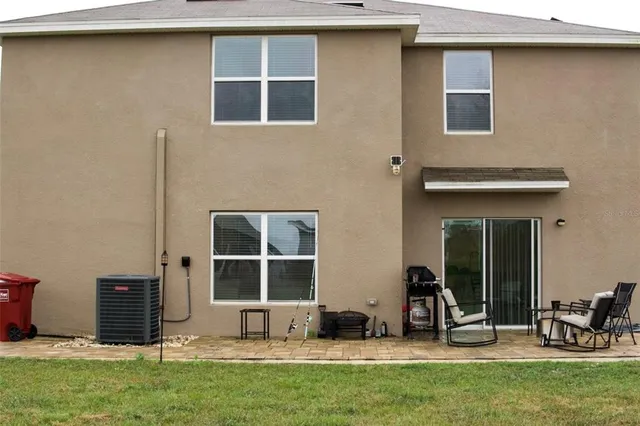 $2,850 | 1206 Tahitian Sunrise Drive, Plant City, FL 33565