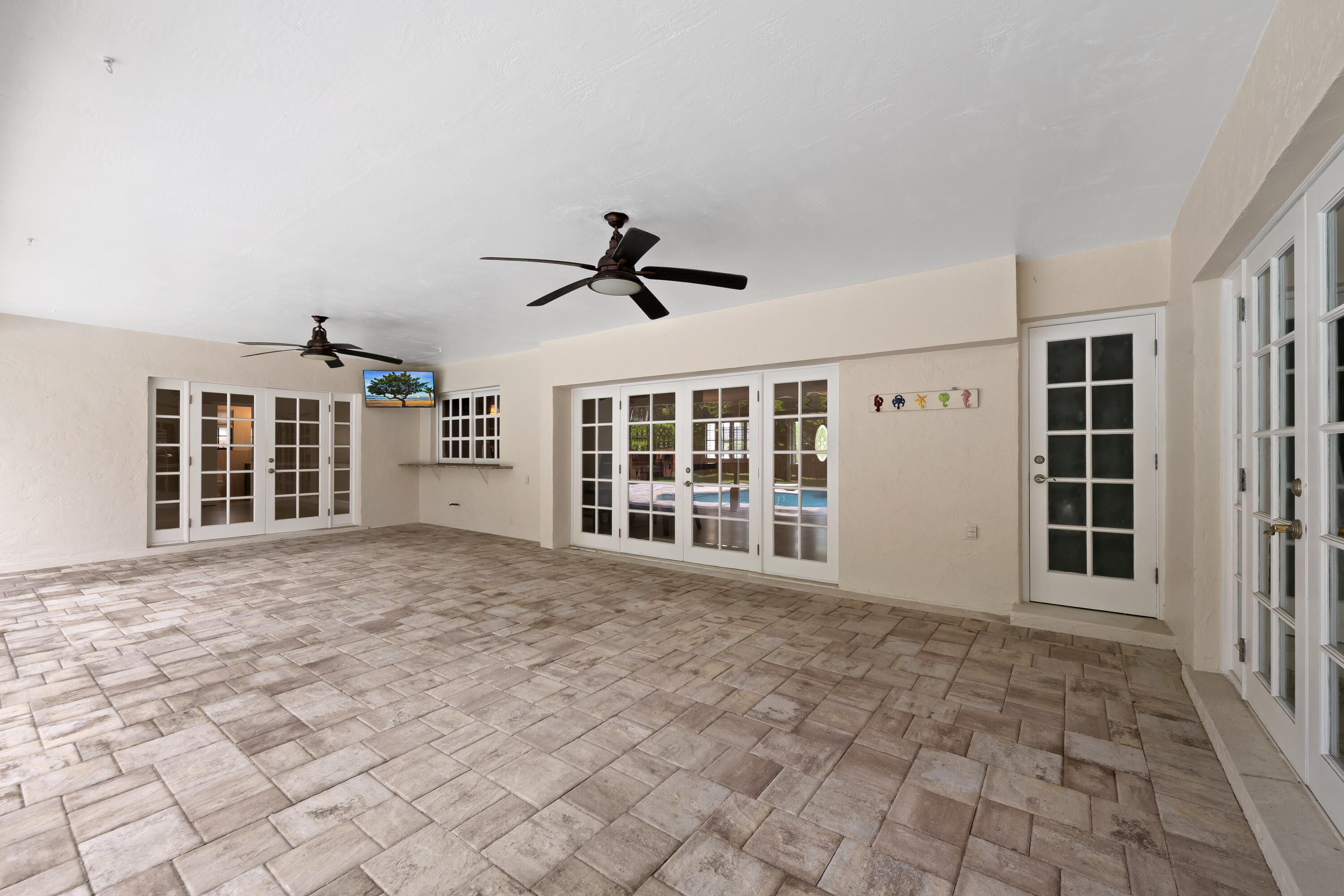 5720 Southwest 7th Street Plantation, FL 33317 - Photo 20 of 42 Covered Patio