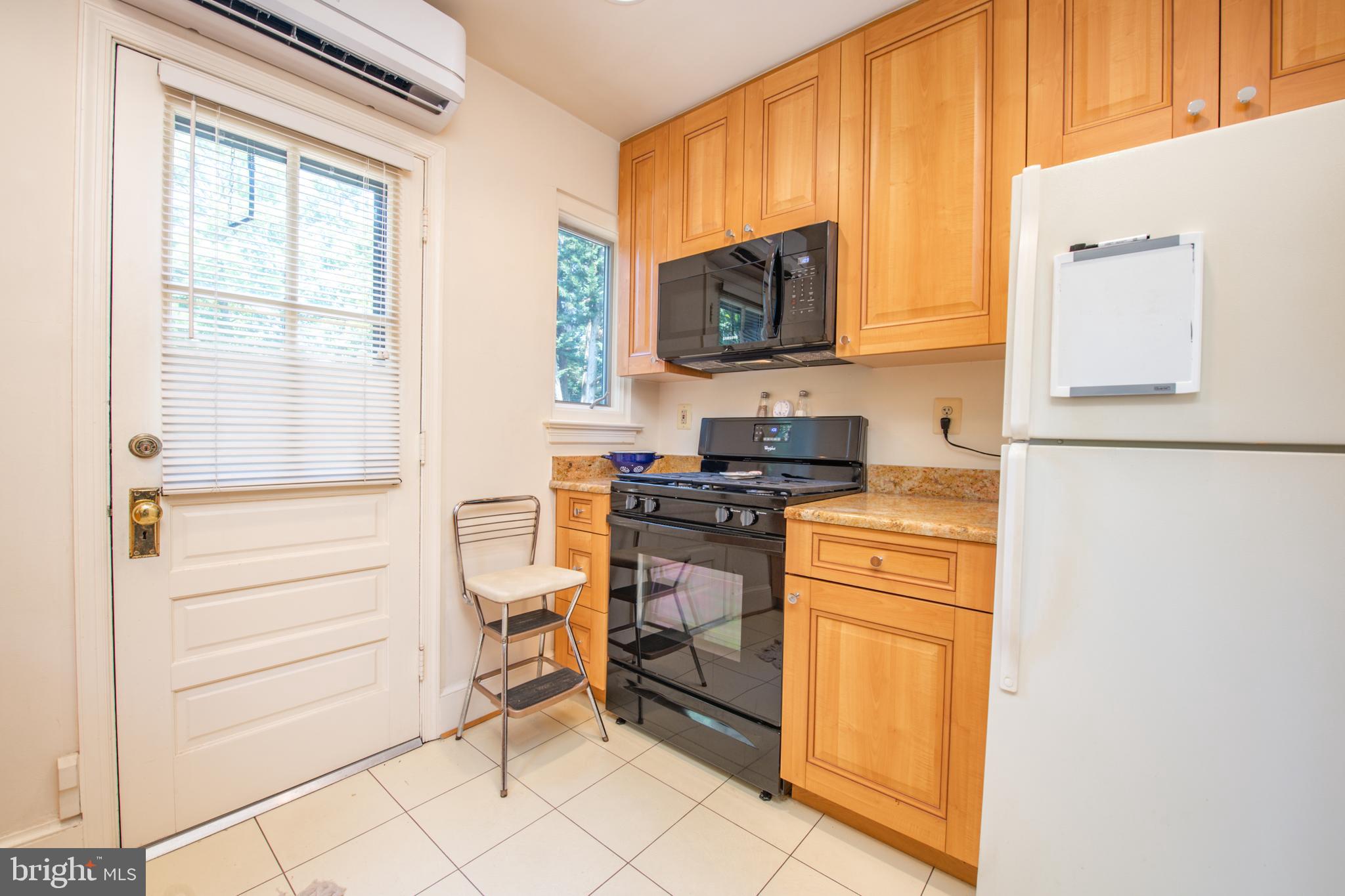 617 McNeill Road Silver Spring, MD 20910 - Photo 15 of 63 Gallery Image 15