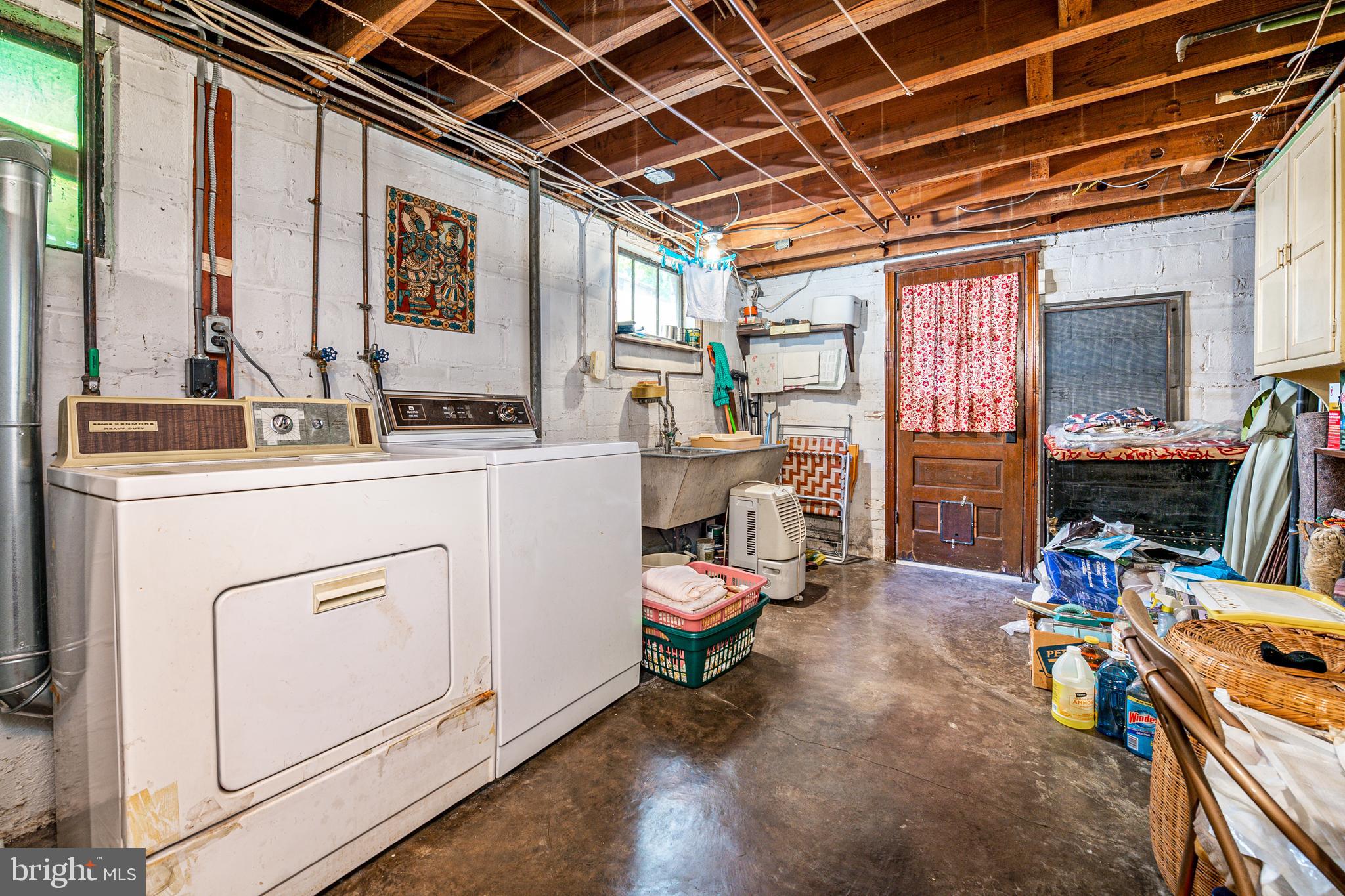 617 McNeill Road Silver Spring, MD 20910 - Photo 32 of 63 Gallery Image 32