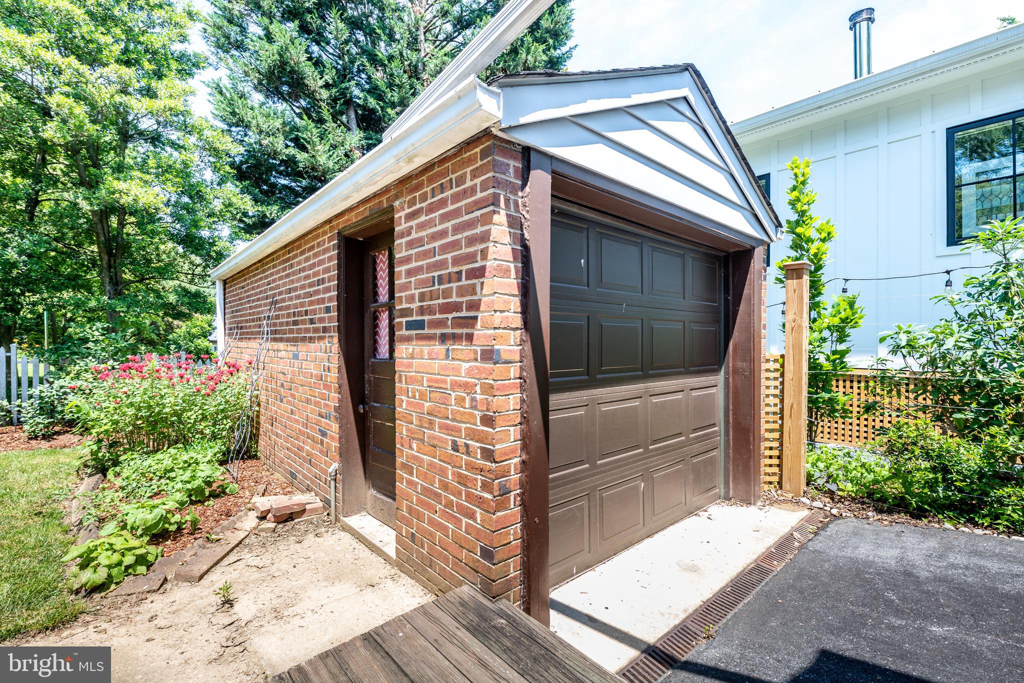 617 McNeill Road Silver Spring, MD 20910 - Photo 41 of 63 Gallery Image 41