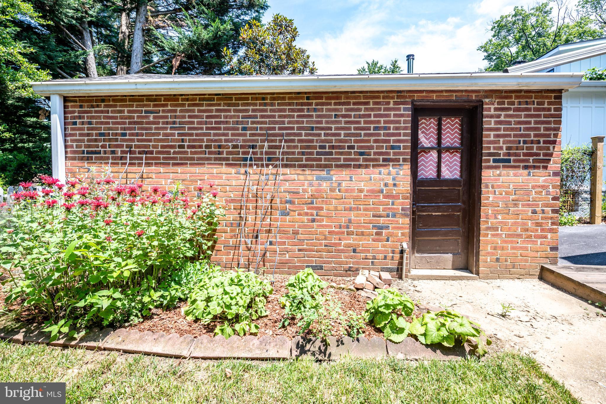 617 McNeill Road Silver Spring, MD 20910 - Photo 42 of 63 Gallery Image 42