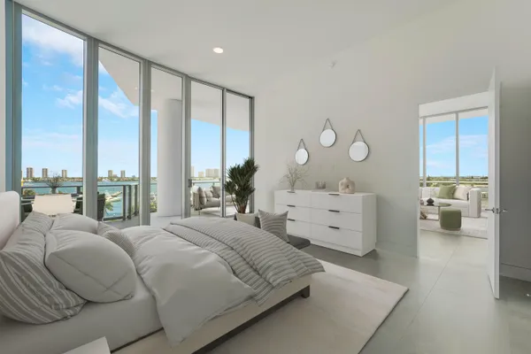 $24,995 | 220 Lake Shore Drive, Unit 612, Lake Park, FL 33403