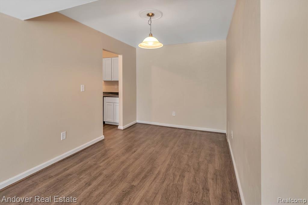 330 South Drake Road, Unit M08 Kalamazoo, MI 49009 - Photo 15 of 64