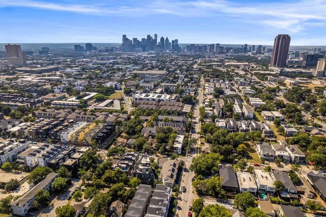 $3,800 | 2222 Moser Avenue, Unit 107, Dallas, TX 75206