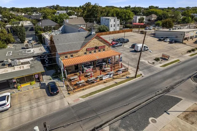 $3,800 | 2222 Moser Avenue, Unit 107, Dallas, TX 75206