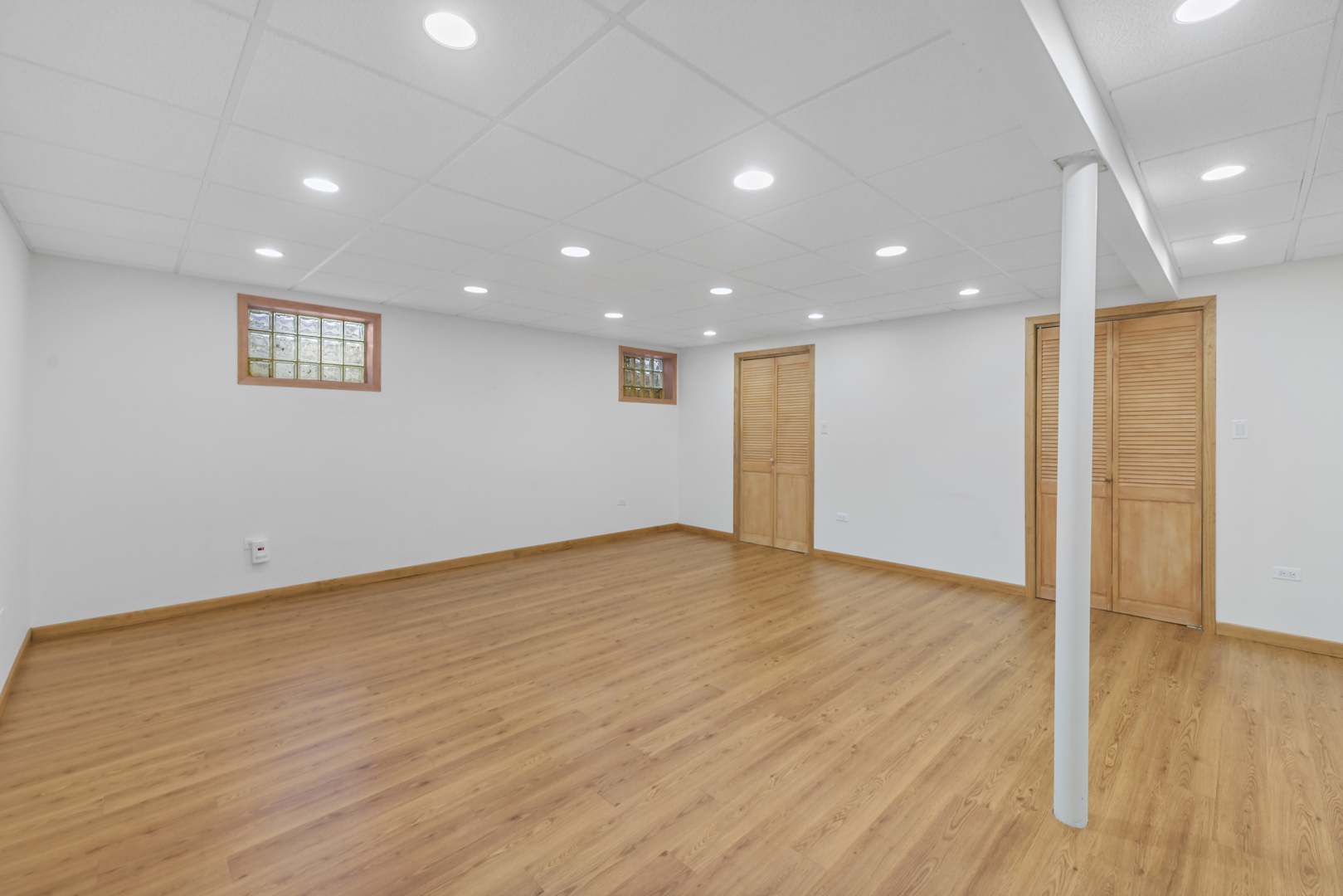 825 Ottawa Avenue Park Ridge, IL 60068 - Photo 18 of 23 Gallery Image 18