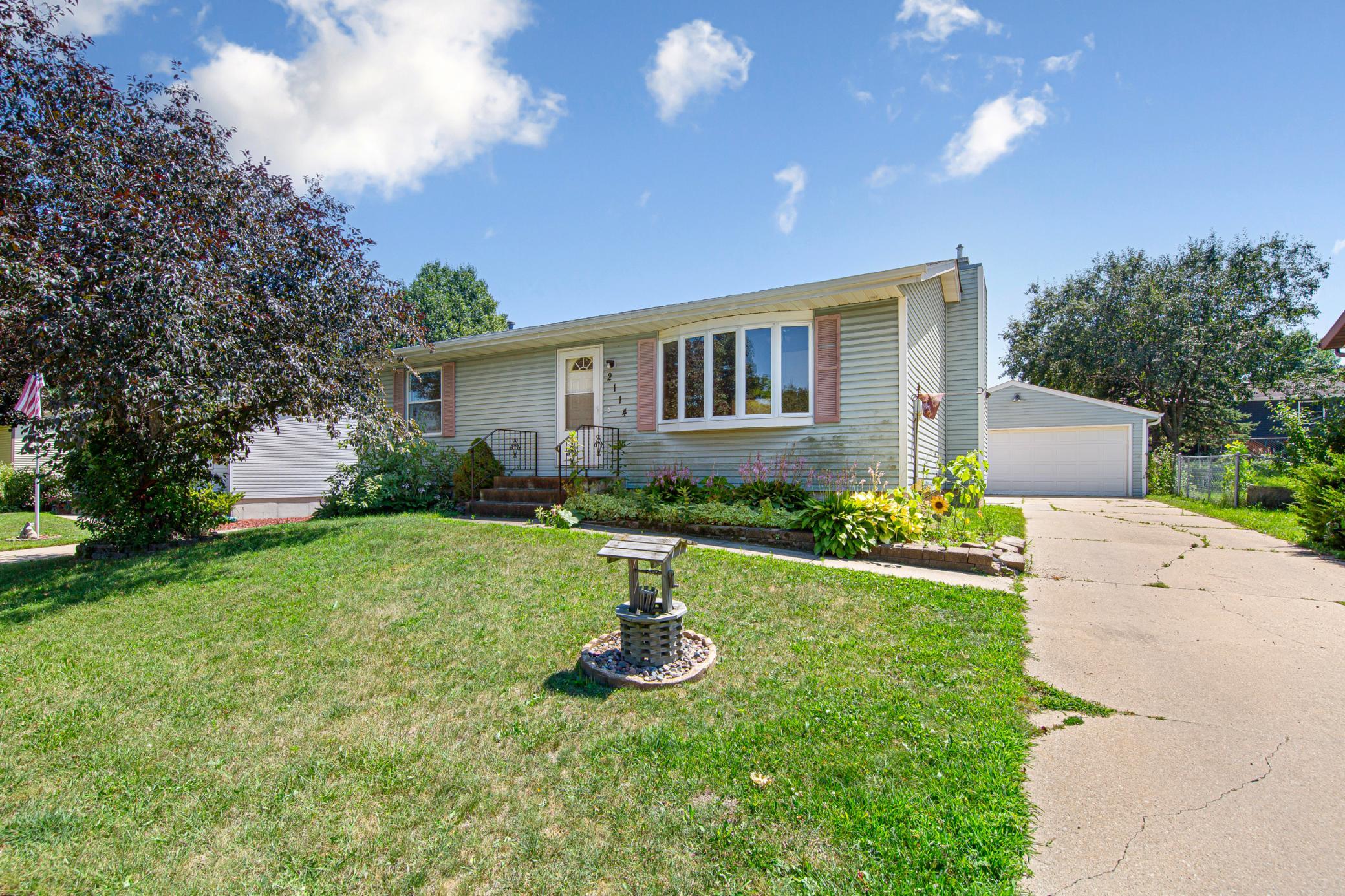 2114 51st Street Northwest Rochester, MN 55901 - Photo 1 of 37 Gallery Image 1