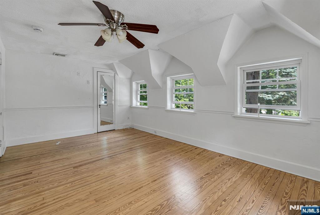 740 River Road Teaneck, NJ 07666 - Photo 19 of 34