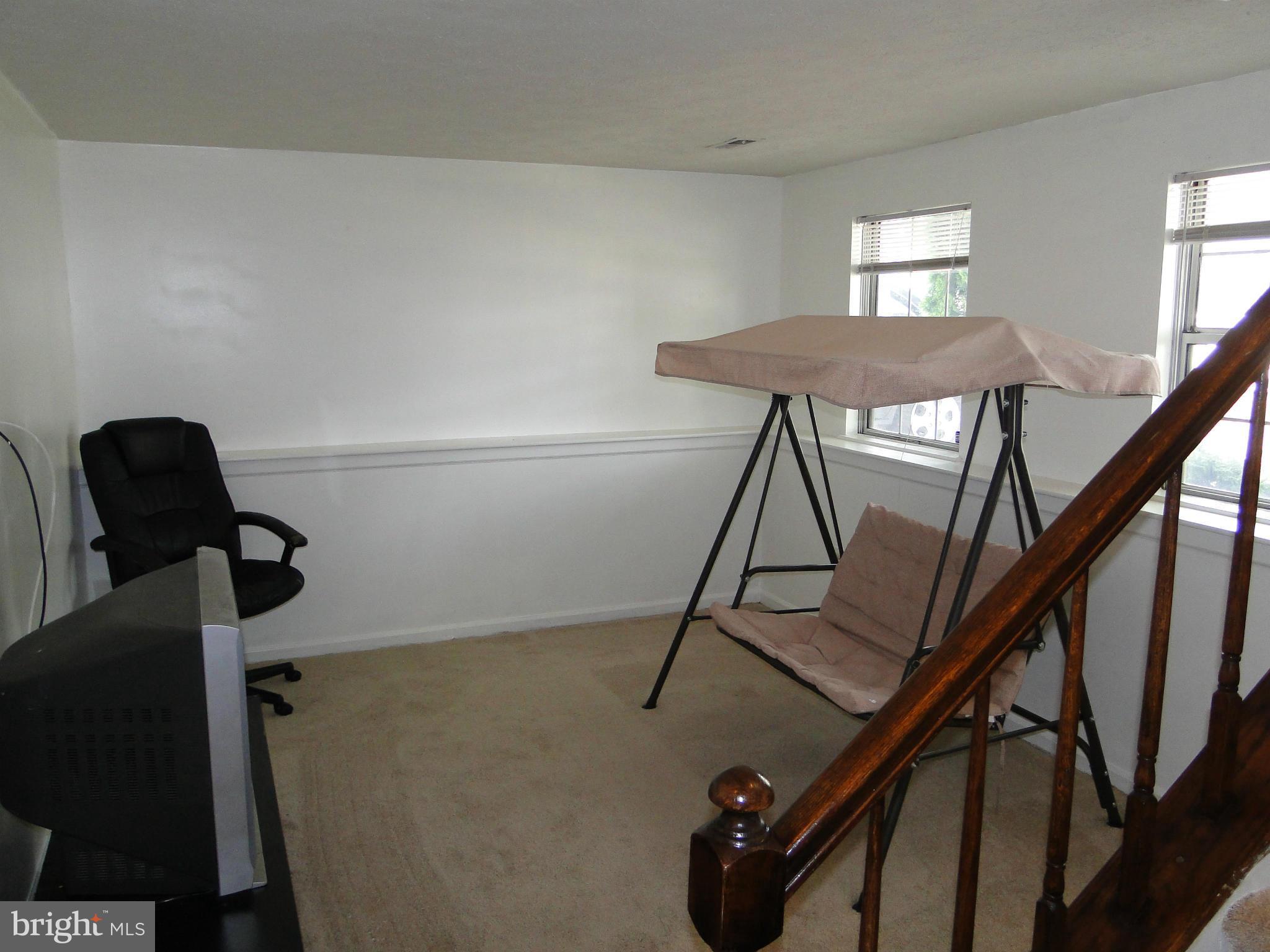 1188 Codorus Street Frederick, MD 21702 - Photo 16 of 26 Family Room