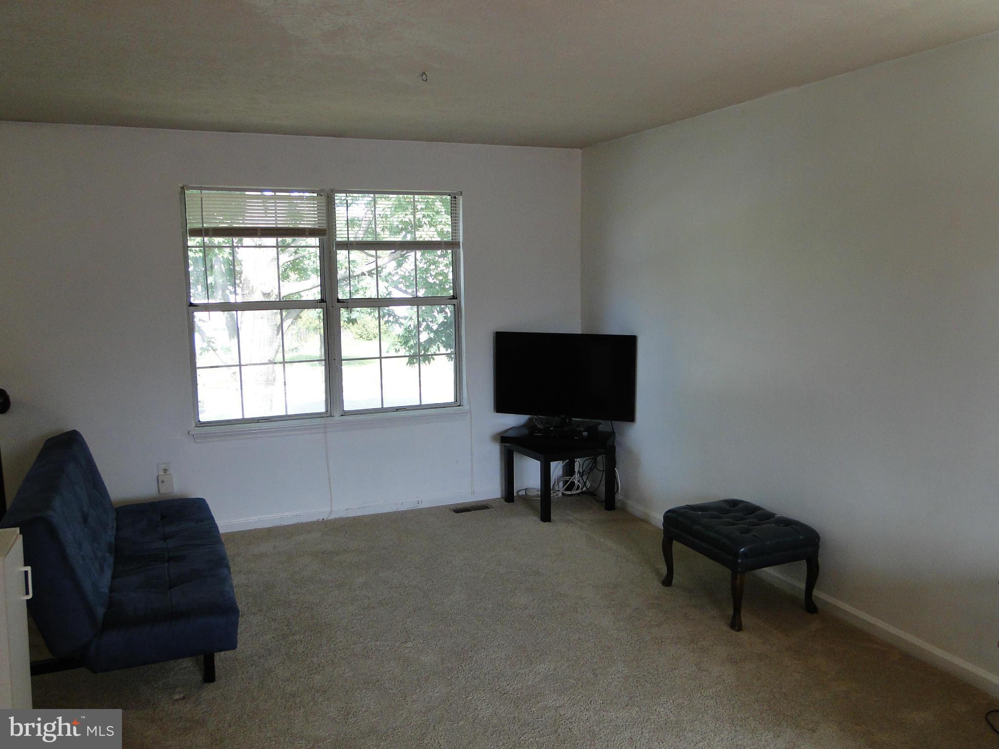 1188 Codorus Street Frederick, MD 21702 - Photo 8 of 26 Living Room