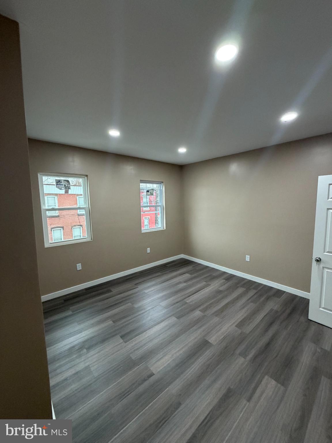 3019 D Street Philadelphia, PA 19134 - Photo 11 of 19 Great natural lighting