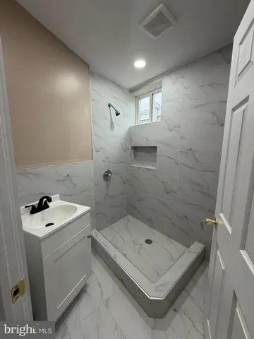 $180,000 | 3019 D Street, Philadelphia, PA 19134