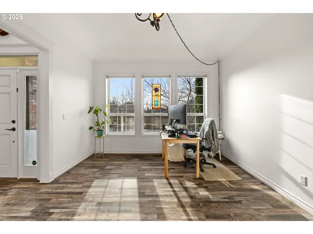 $674,900 | 12021 Southeast Summer Place, Clackamas, OR 97015