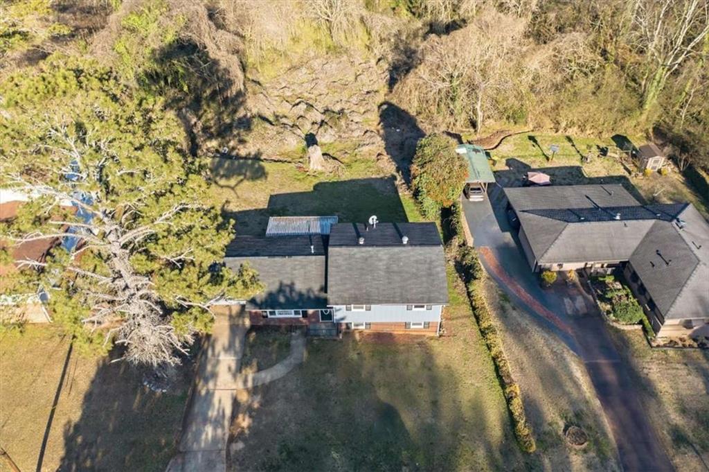 9 Atteiram Drive Rome, GA 30161 - Photo 4 of 29 a view of a house with a yard