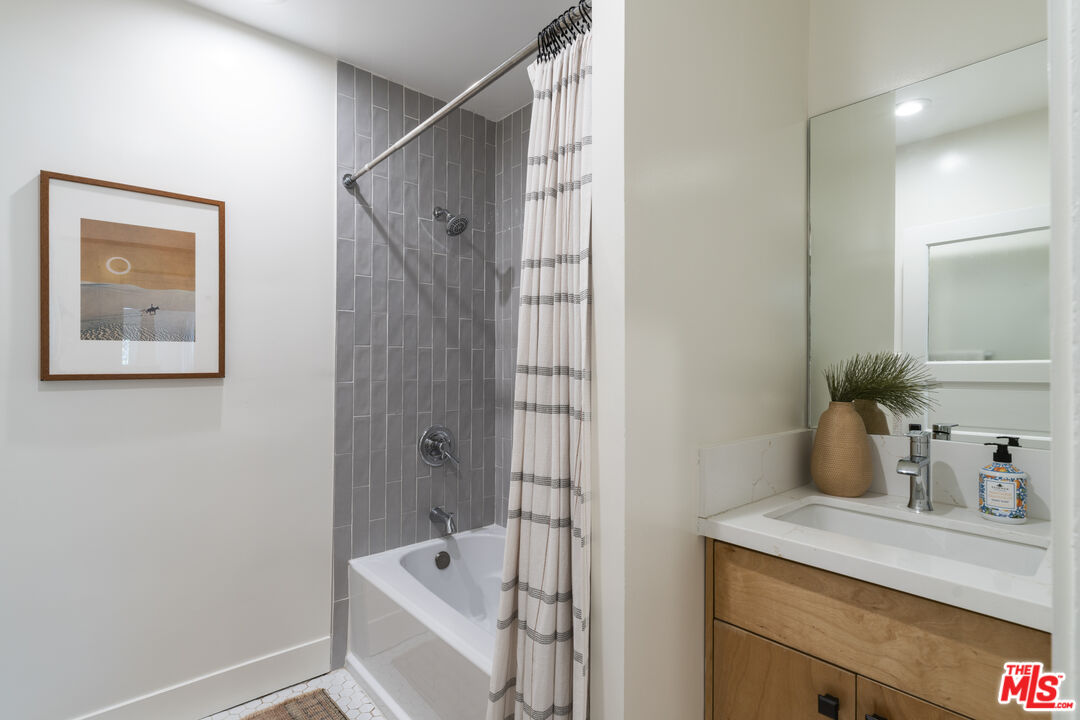 2423 Ridgeview Avenue Los Angeles, CA 90041 - Photo 20 of 30 Gallery Image 20