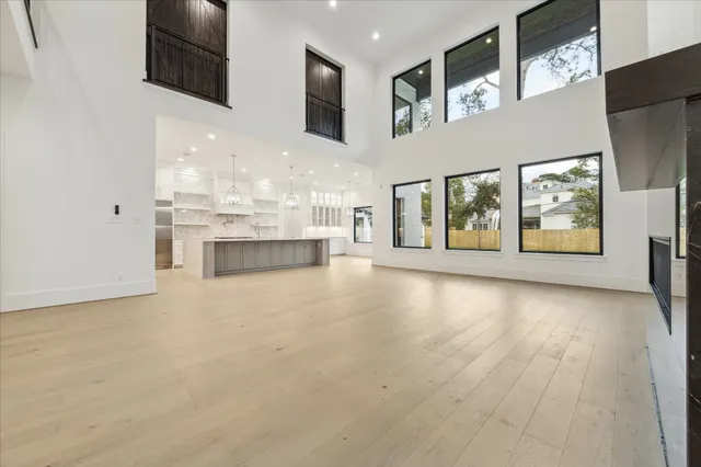 $3,650,000 | 534 Lanecrest Lane, Houston, TX 77024