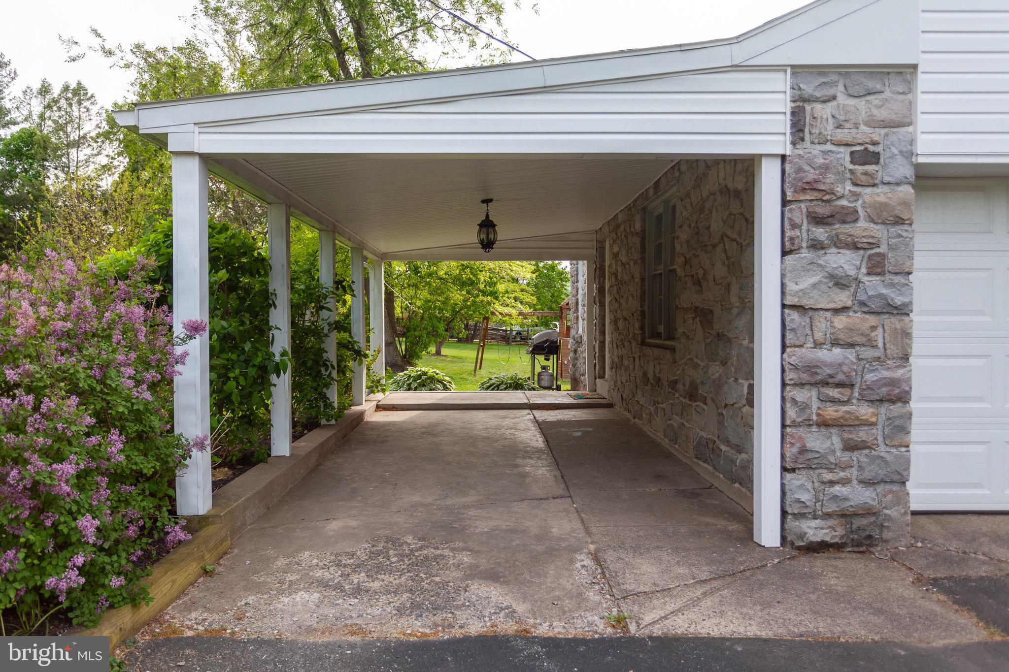 650 West Hoffecker Road Pottstown, PA 19465 - Photo 6 of 34
