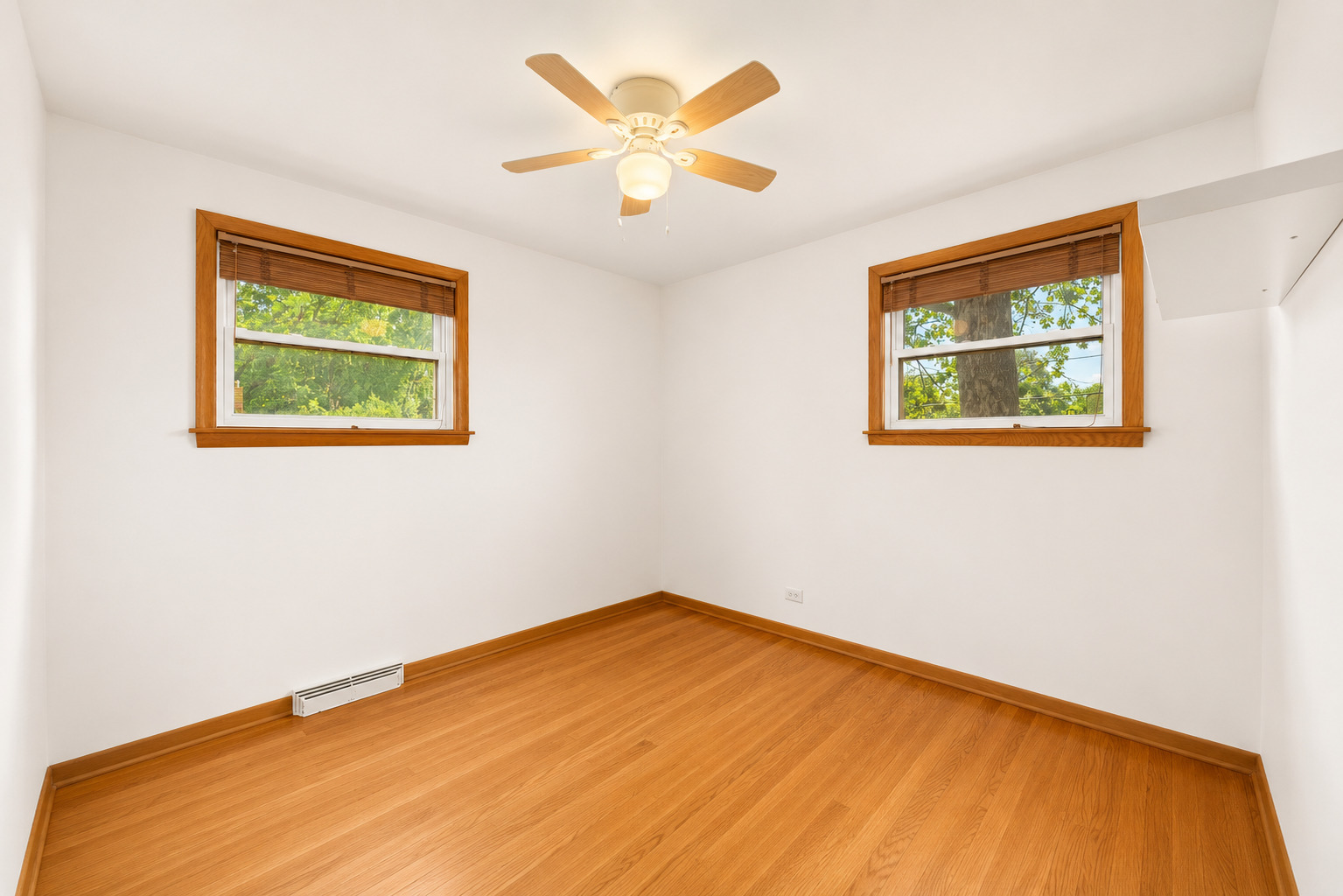712 Spring Street Roselle, IL 60172 - Photo 11 of 31