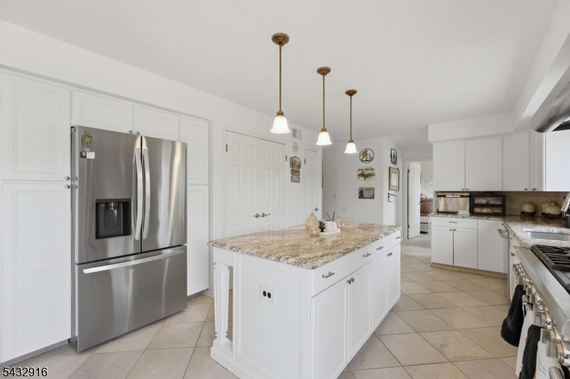 12 Homestead Farm Road Milford, NJ 08848 - Photo 10 of 49