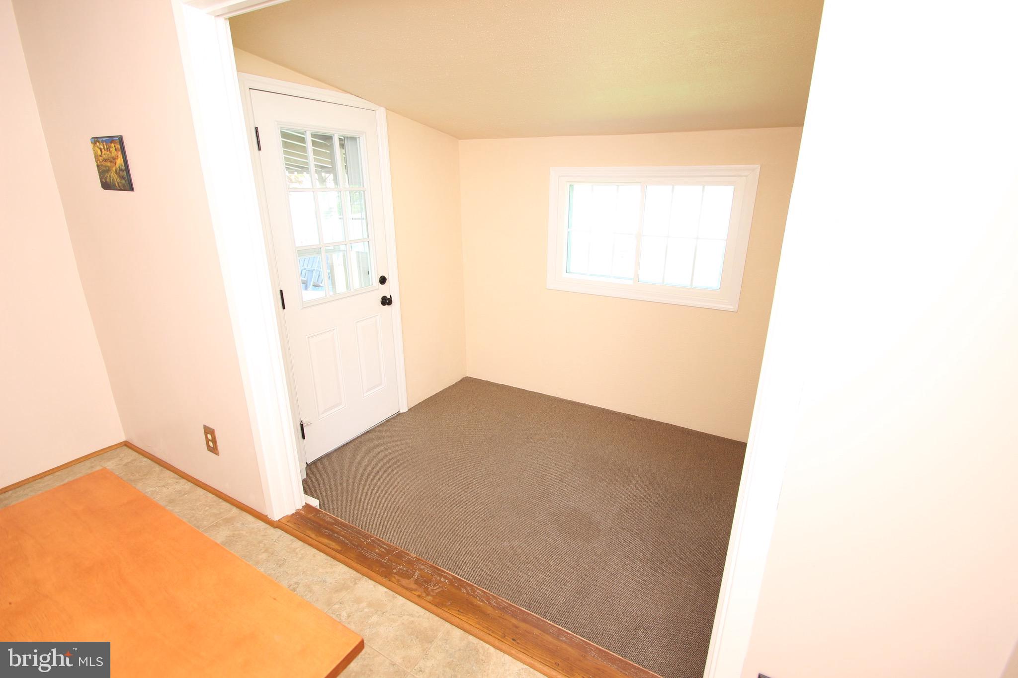 2327 Secane Road Secane, PA 19018 - Photo 25 of 39
