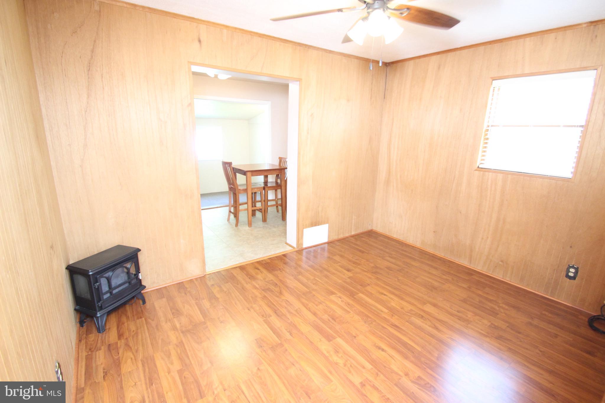 2327 Secane Road Secane, PA 19018 - Photo 26 of 39