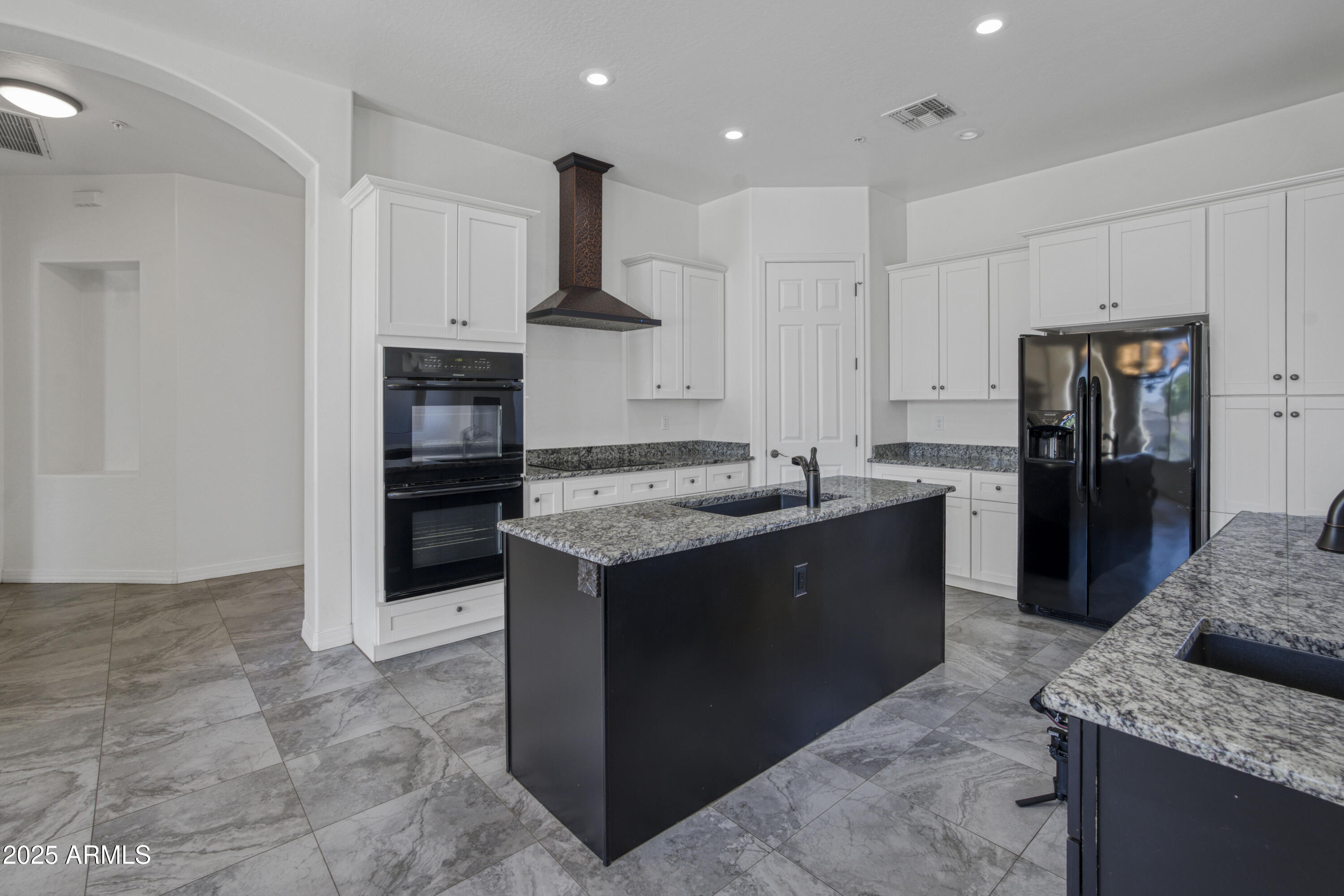 16209 West Skinner Road Surprise, AZ 85387 - Photo 11 of 65 DSC04456_28
