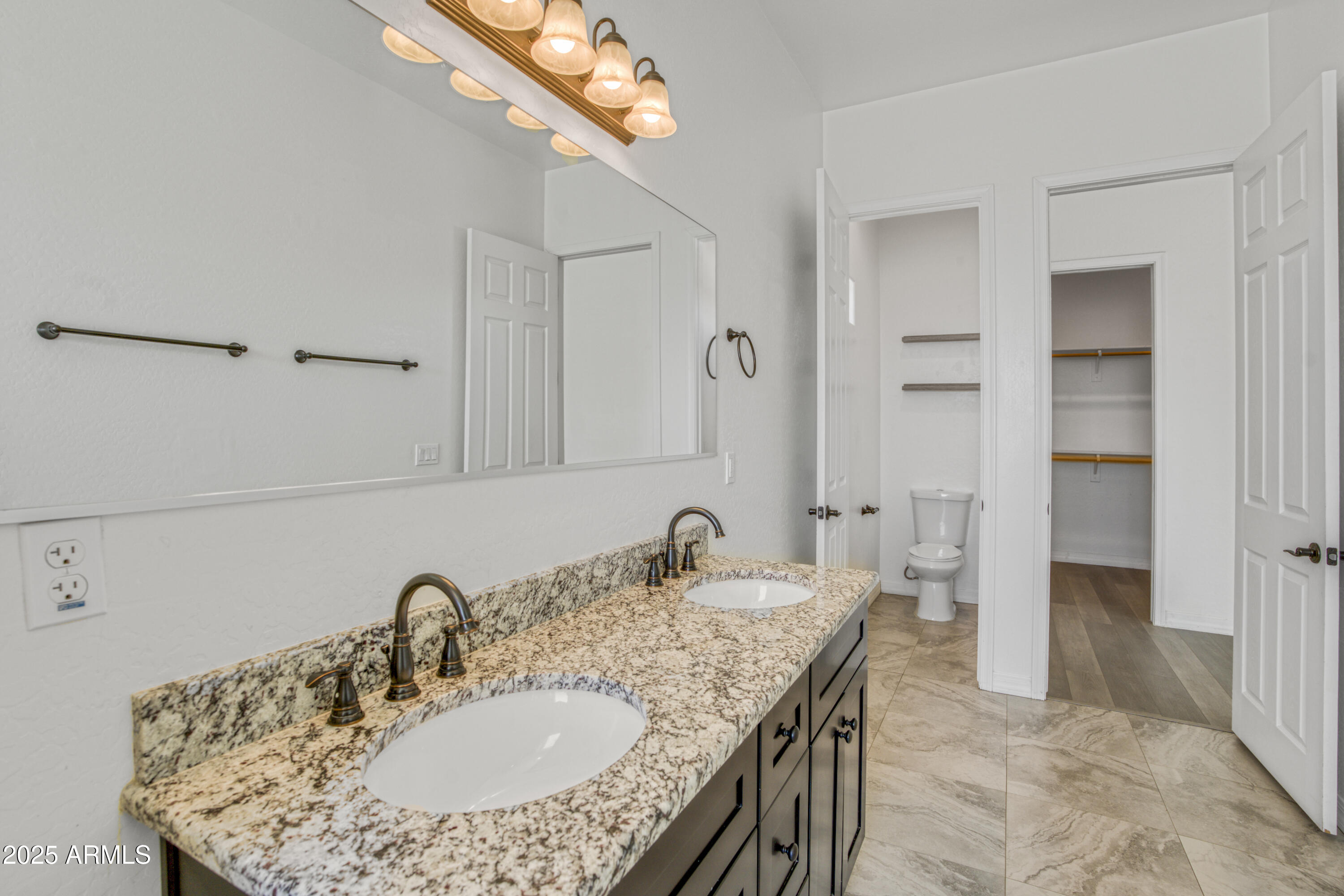16209 West Skinner Road Surprise, AZ 85387 - Photo 18 of 65 DSC04488_38