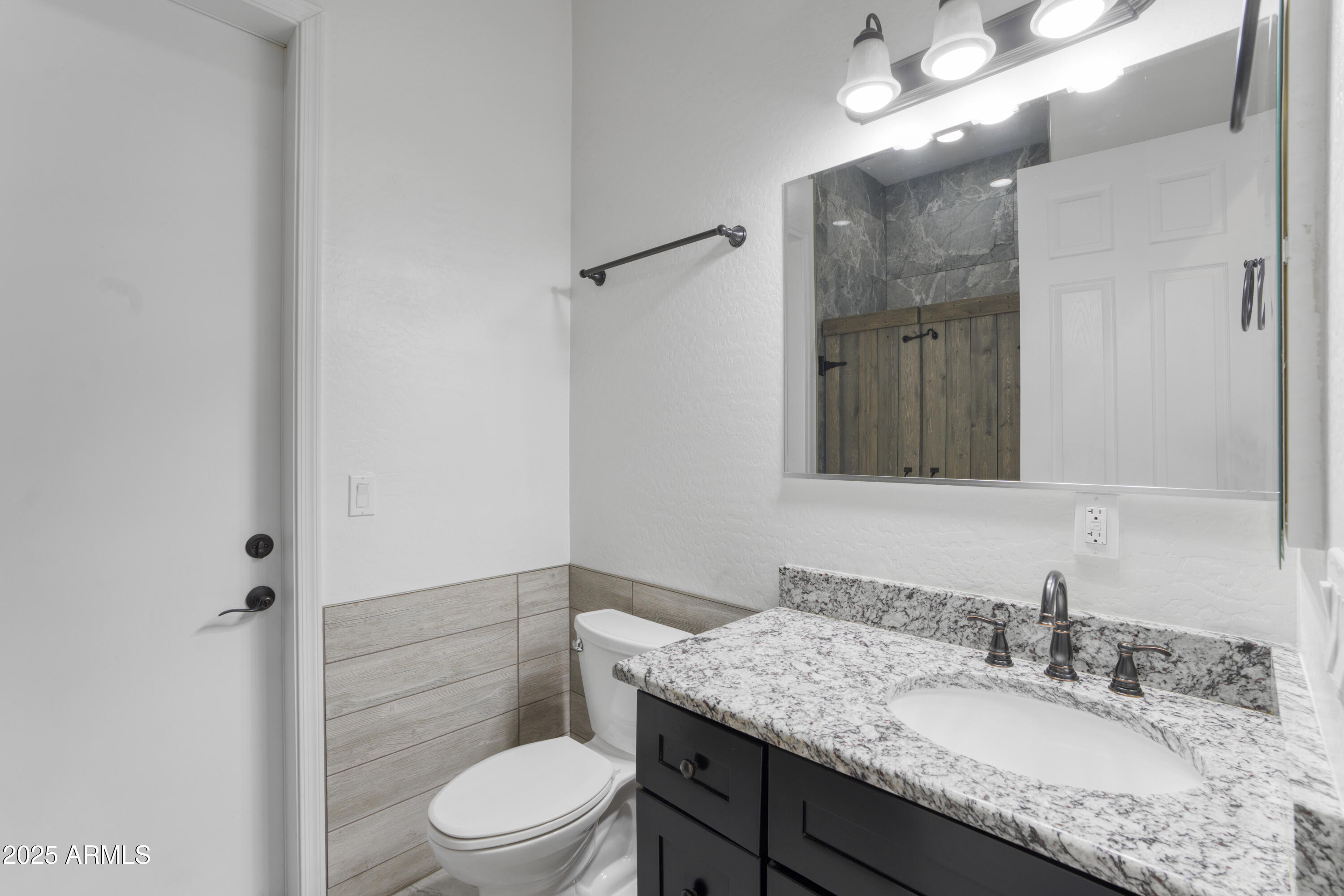 16209 West Skinner Road Surprise, AZ 85387 - Photo 23 of 65 DSC04398_9 (1)