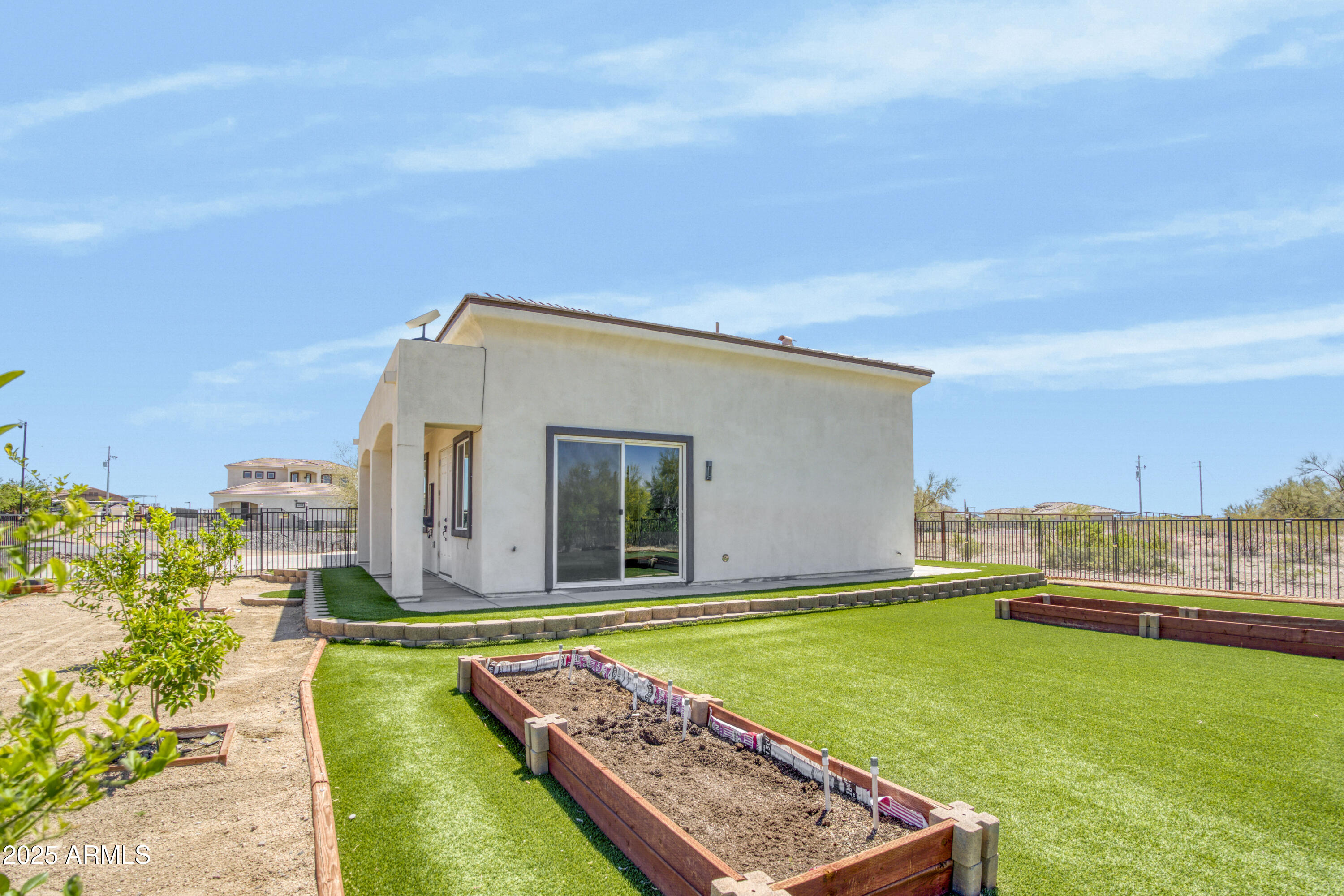 16209 West Skinner Road Surprise, AZ 85387 - Photo 63 of 65 DSC04581_65