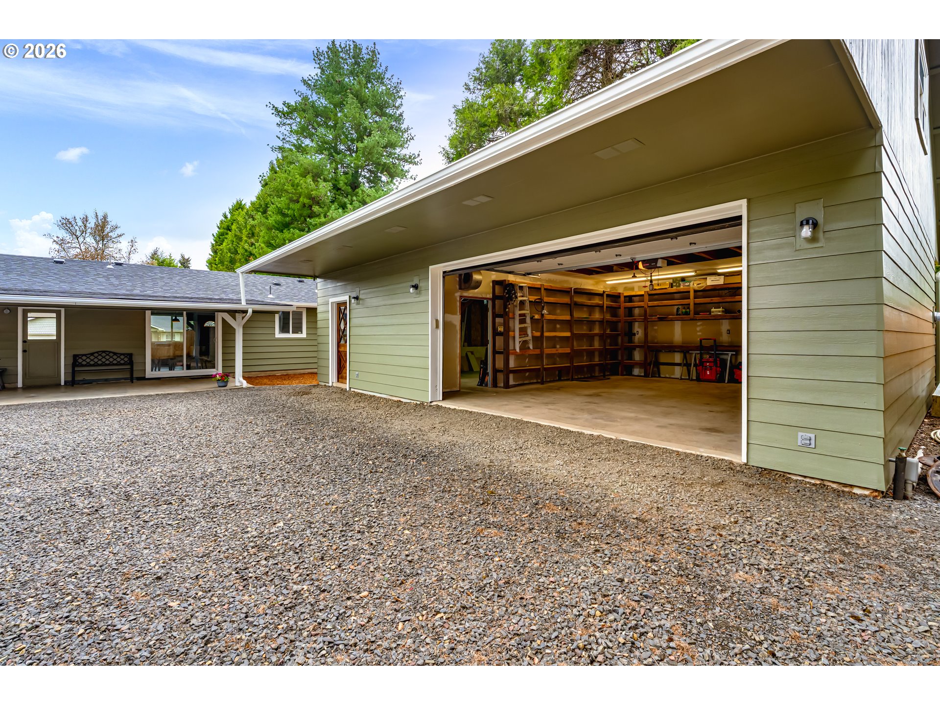 328 Dean Avenue Eugene, OR 97404 - Photo 4 of 25 Shop