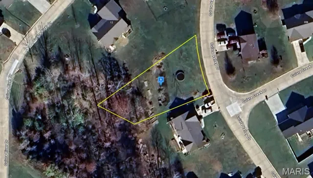 $54,999 | 121 Cuivre Valley Drive, Troy, MO 63379