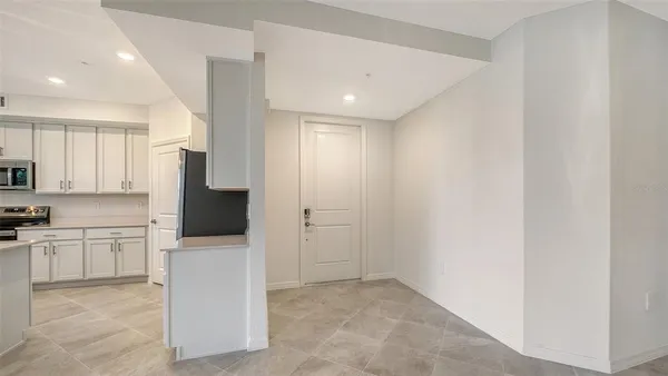 $3,250 | 5624 Summit Pointe Circle, Unit 104, Bradenton, FL 34210