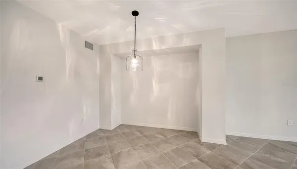 $3,250 | 5624 Summit Pointe Circle, Unit 104, Bradenton, FL 34210