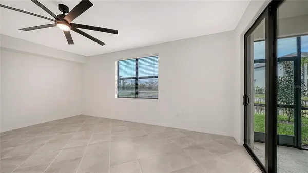 $3,250 | 5624 Summit Pointe Circle, Unit 104, Bradenton, FL 34210