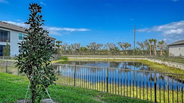 $3,250 | 5624 Summit Pointe Circle, Unit 104, Bradenton, FL 34210