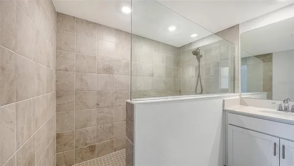 $3,250 | 5624 Summit Pointe Circle, Unit 104, Bradenton, FL 34210