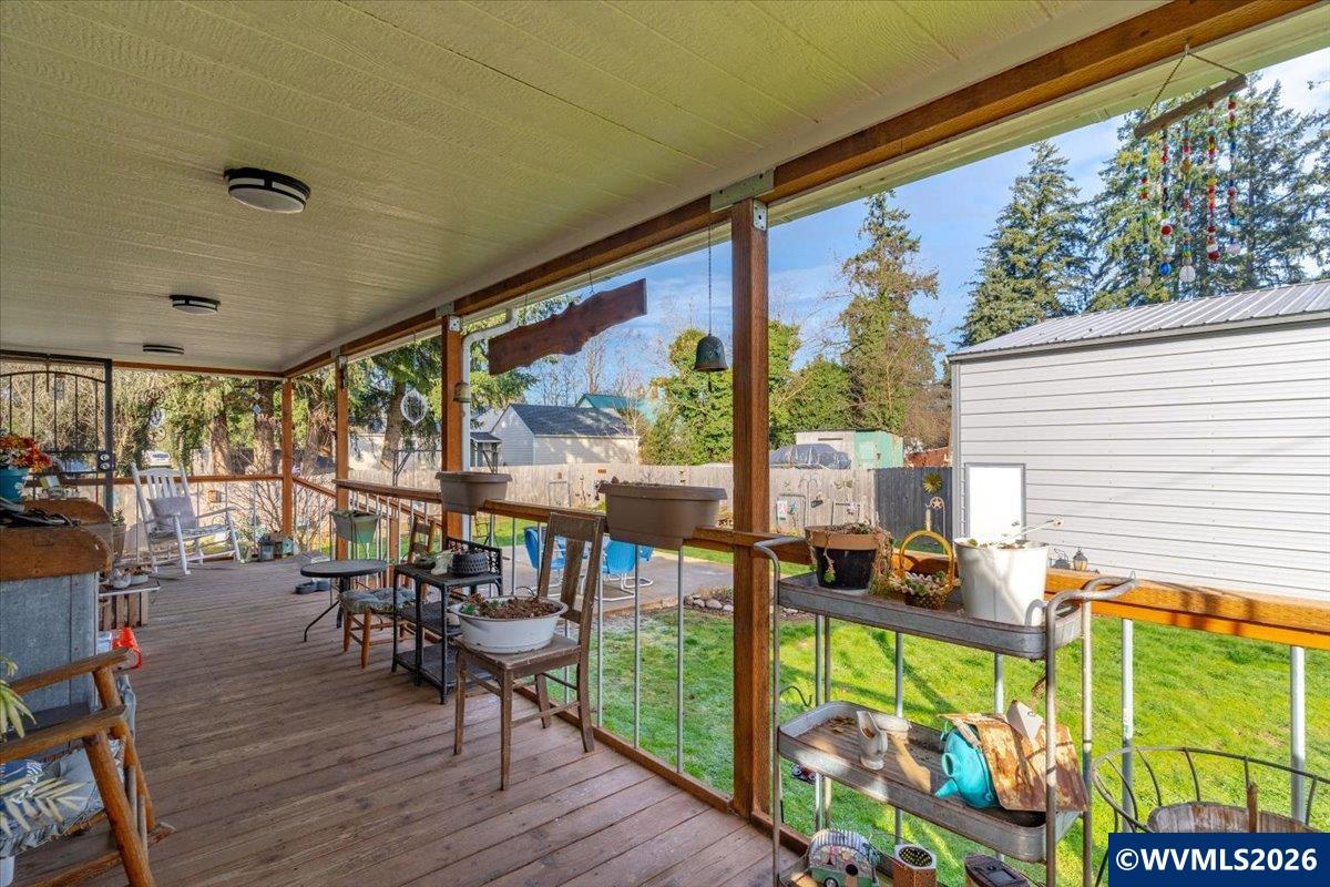 817 Main Street Lyons, OR 97358 - Photo 27 of 45