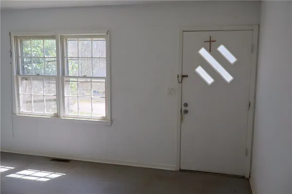 $179,000 | 235 Meadowlark Drive, Walhalla, SC 29691