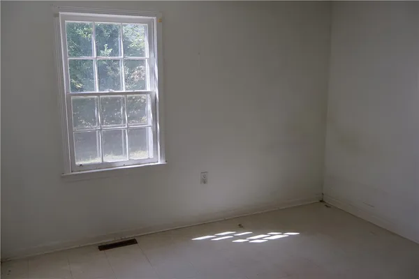 $179,000 | 235 Meadowlark Drive, Walhalla, SC 29691