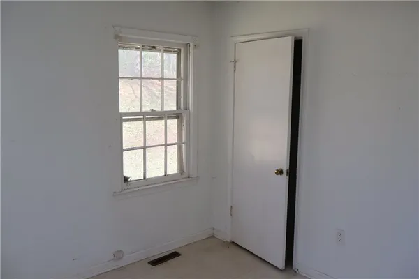 $179,000 | 235 Meadowlark Drive, Walhalla, SC 29691