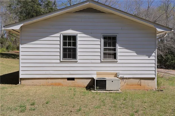 $179,000 | 235 Meadowlark Drive, Walhalla, SC 29691