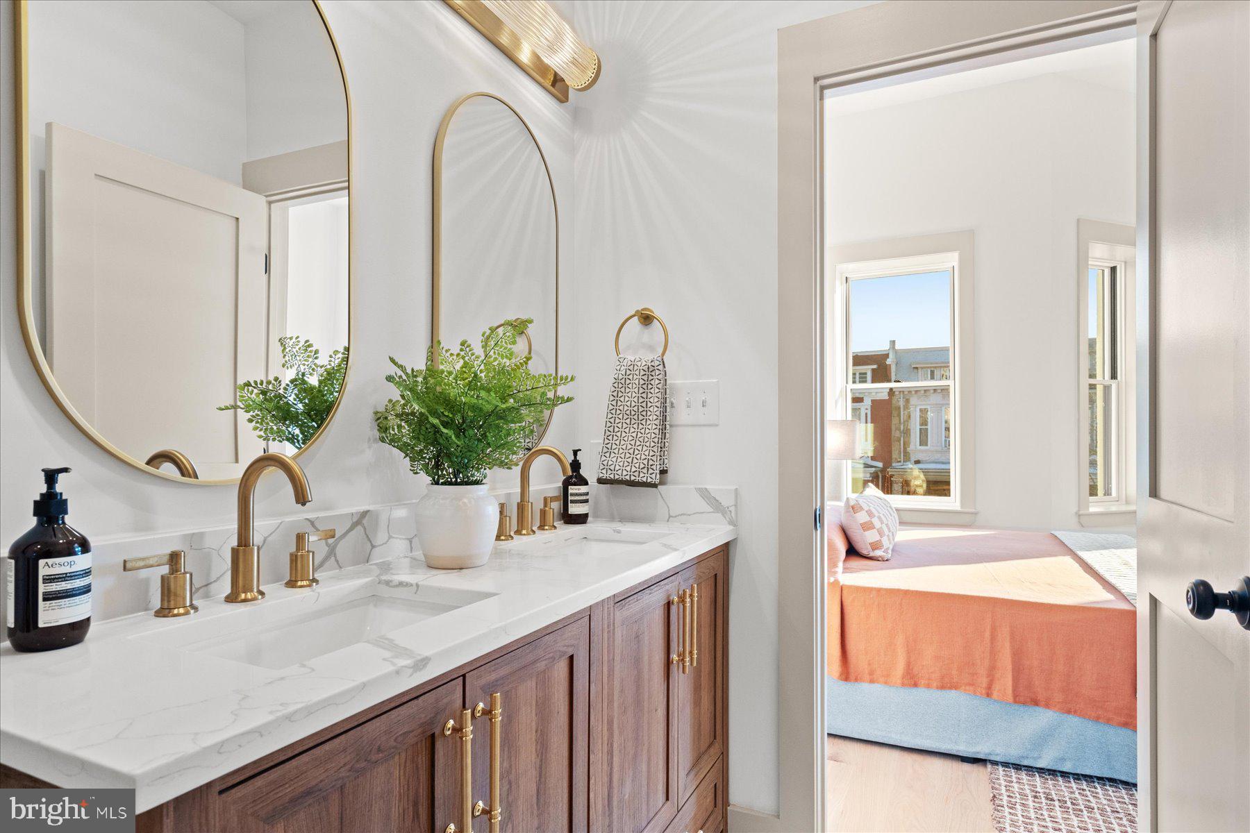 131 Randolph Place Northwest Washington, DC 20001 - Photo 22 of 41 With dual vanity