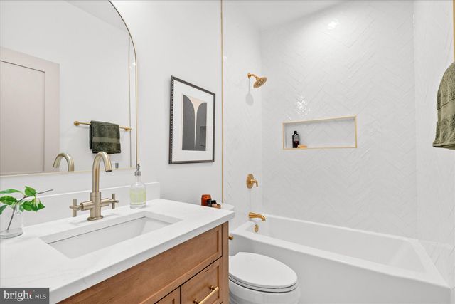 $1,295,000 | 131 Randolph Place Northwest, Washington, DC 20001