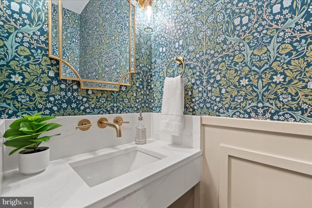 $1,295,000 | 131 Randolph Place Northwest, Washington, DC 20001